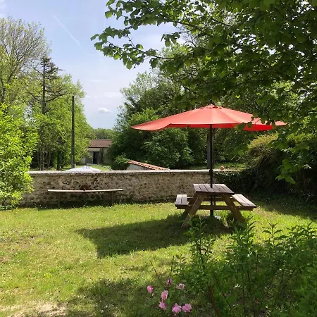 As Seen On A New Life In The Sun - Beautiful 3 Bedroom Cottage With Shared Pool Montboyer Exterior foto