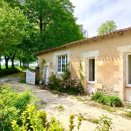 As Seen On A New Life In The Sun - Beautiful 3 Bedroom Cottage With Shared Pool Montboyer Exterior foto