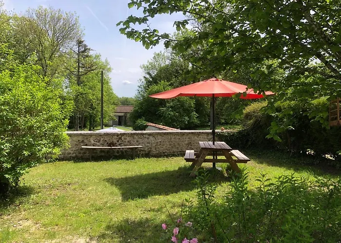 As Seen On A New Life In The Sun - Beautiful 3 Bedroom Cottage With Shared Pool
